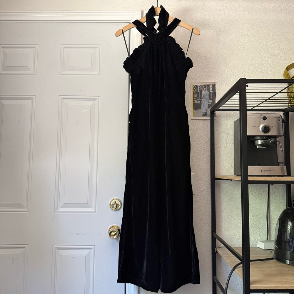 KRISTINIT black velvet knit‎ ruffle halter high neck wide leg cropped jumpsuit